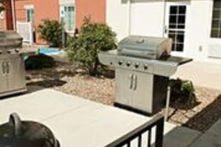 Property Grounds 38 of 38