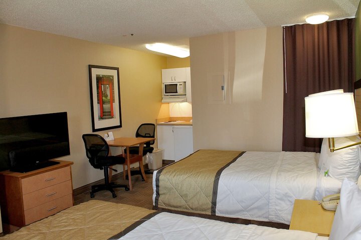 Room 18 of 22