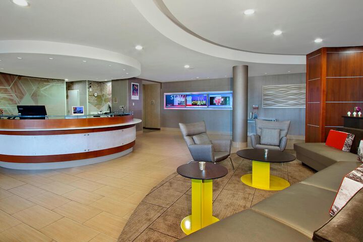 Hotel Interior 8 of 21
