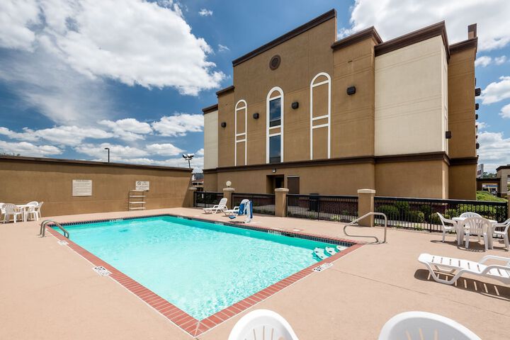 Pool 8 of 56