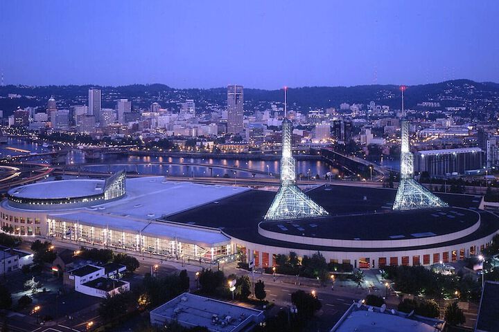 The Duniway Portland a Hilton Hotel