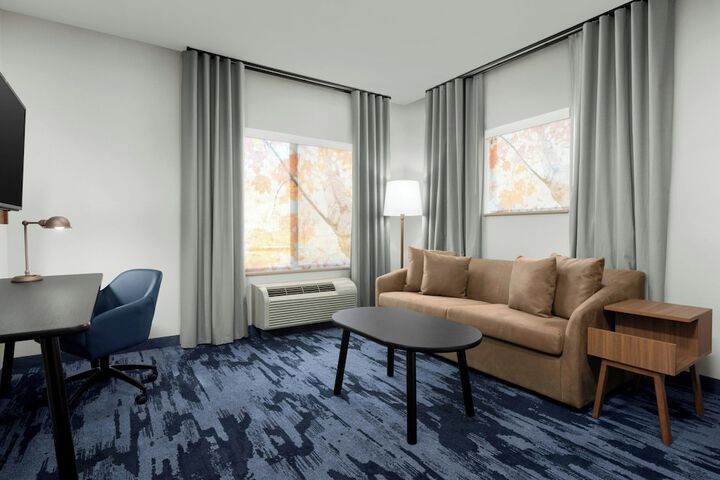 Fairfield Inn & Suites Riverside Corona / Norco
