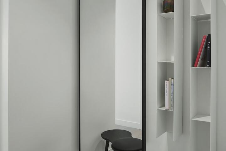 Room 12 of 38