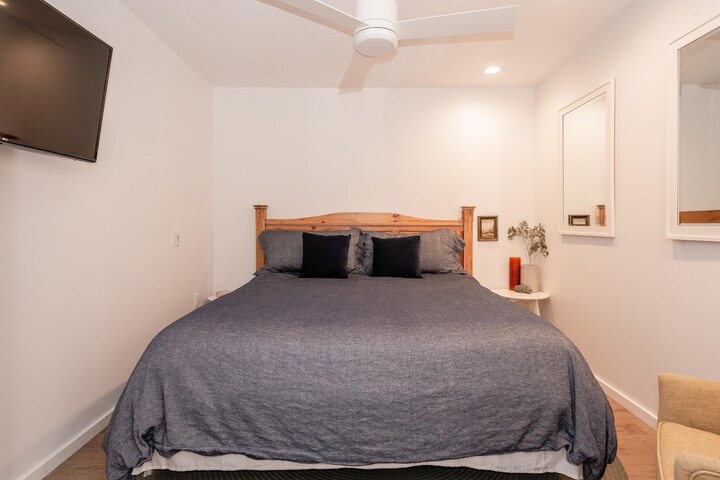 Room 38 of 49