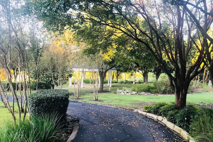 The Plantation House Boutique Inn