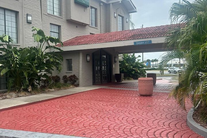 La Quinta by Wyndham St. Petersburg-Clearwater