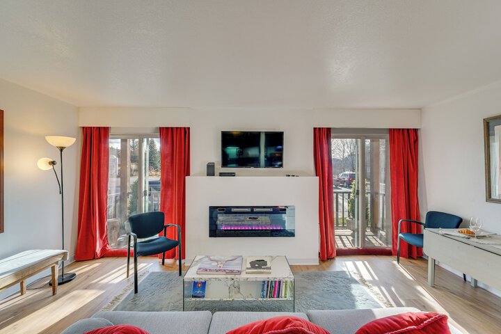 Ketchum Vacation Rental - Hike Ski & Explore!