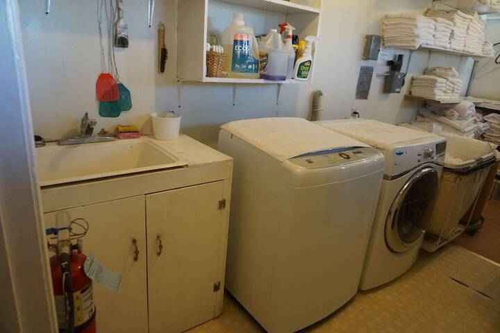 Room 10 of 39