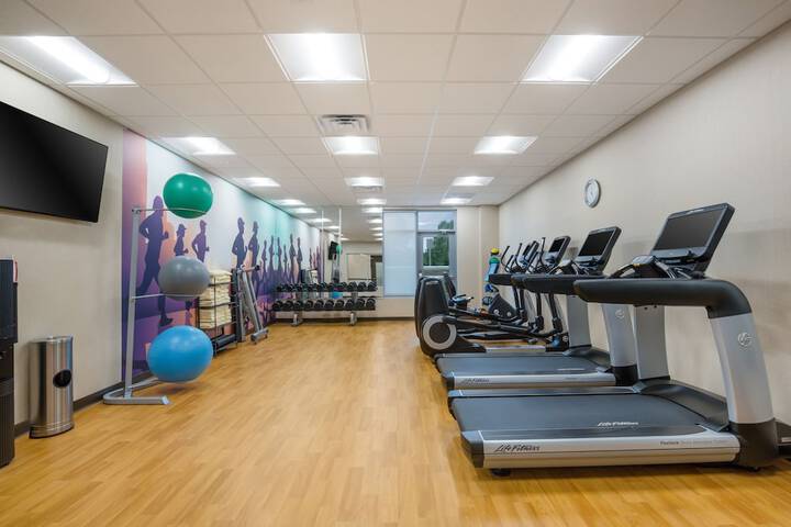Health and Fitness 30 of 34