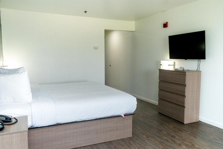 Americas Best Value Inn Donaldsonville