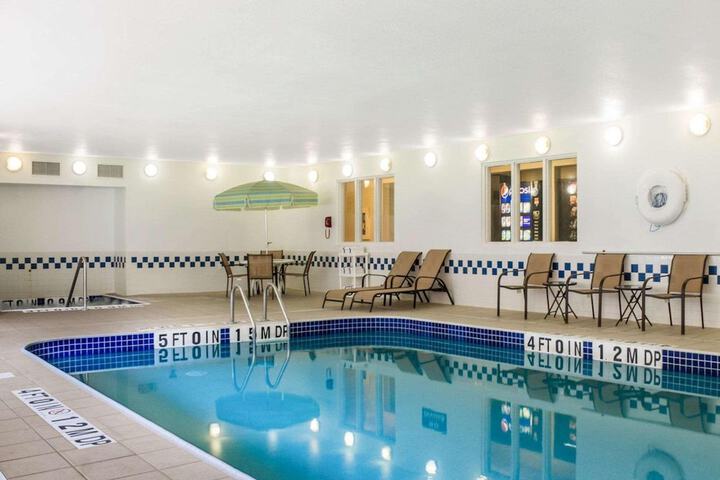 Pool 6 of 32