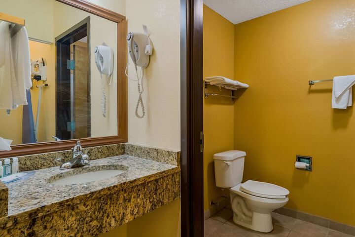 Quality Inn Jefferson at I-85