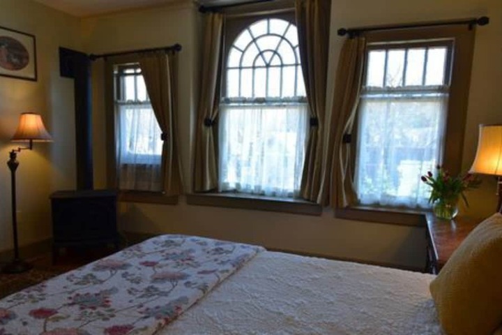 Room 85 of 130