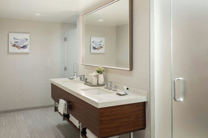 Fort Lauderdale Marriott Harbor Beach Resort & Spa