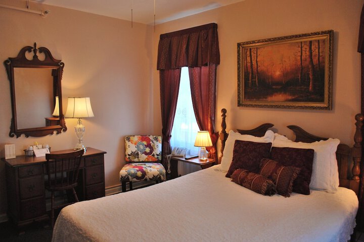 Room 12 of 44