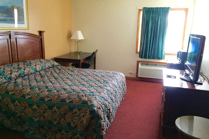 Room 15 of 16