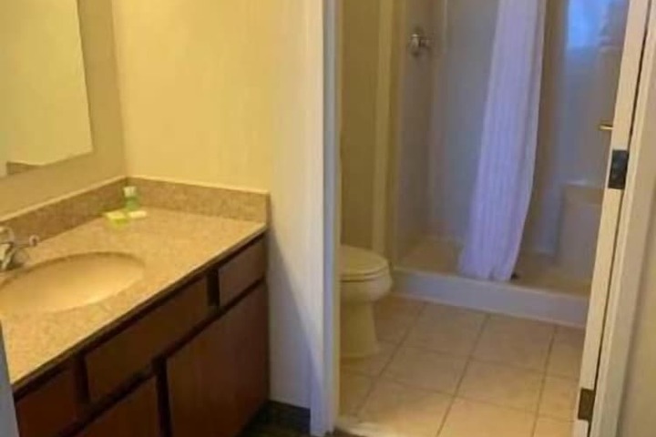 Room 12 of 29