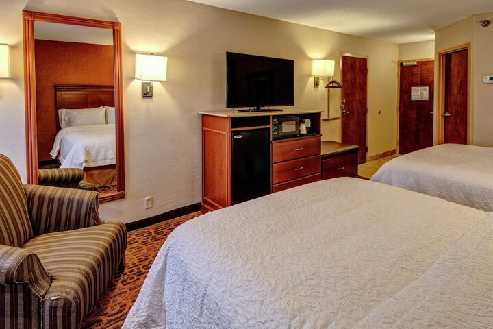 Room 12 of 39