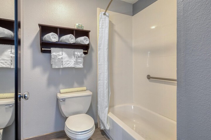 Best Western Lake Conroe Inn