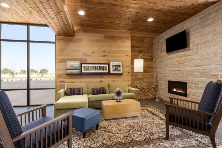 Country Inn & Suites by Radisson New Braunfels, TX
