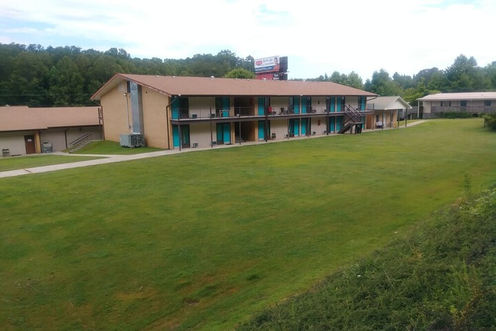 Blue Ridge Rustic Inn