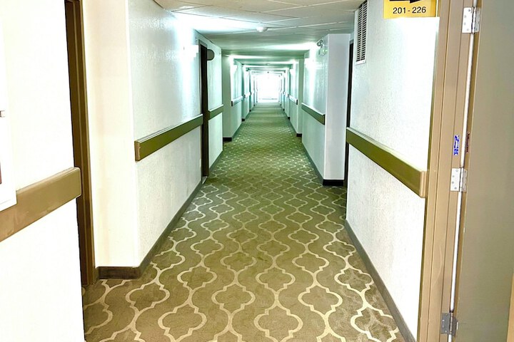 Ballroom/Hall 54 of 57