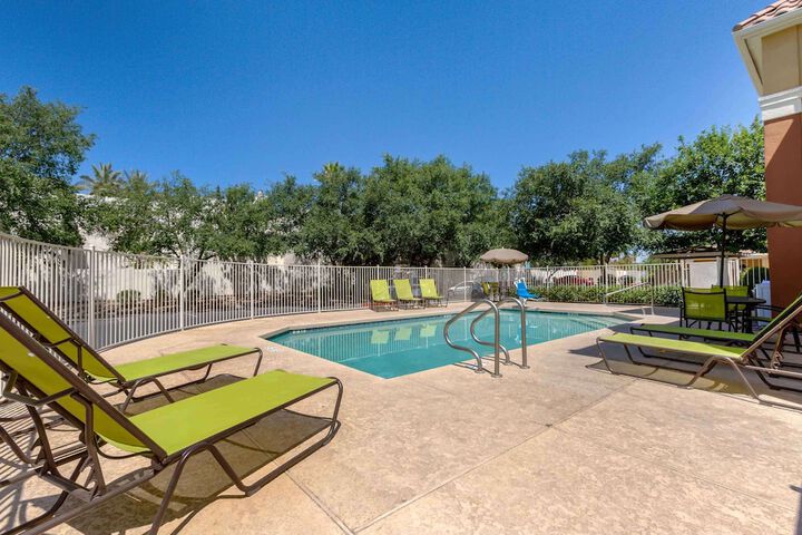 Pool 7 of 29