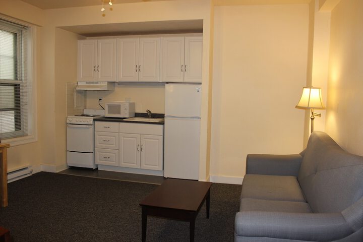 Room 8 of 13