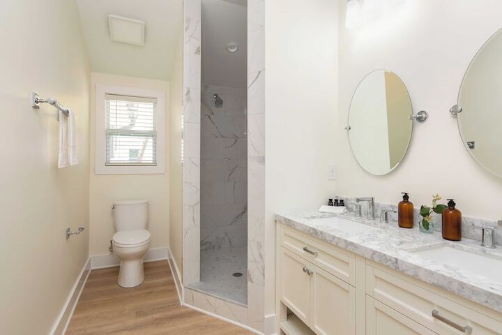 Sawyer by Avantstay Stunning Isle of Palms Home w / Pool!