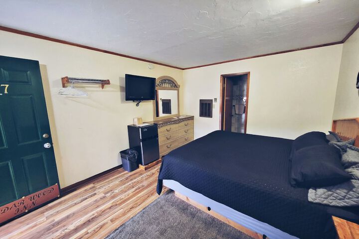Room 18 of 54