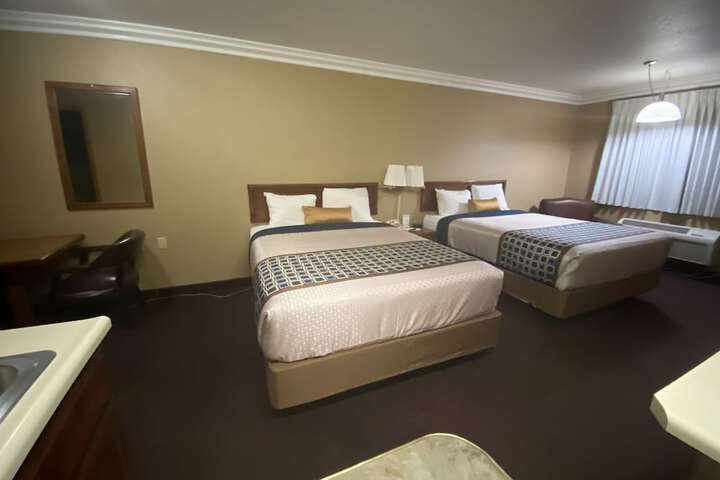 Room 26 of 30
