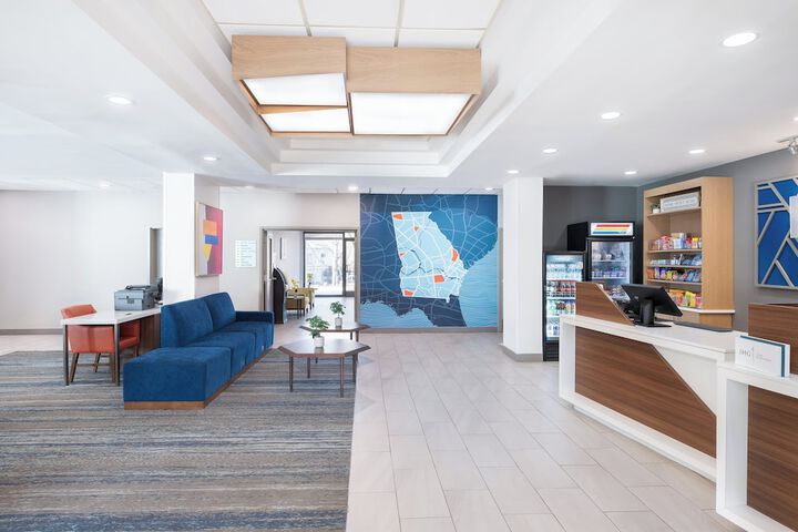 Holiday Inn Express Atlanta West - Theme Park Area by IHG