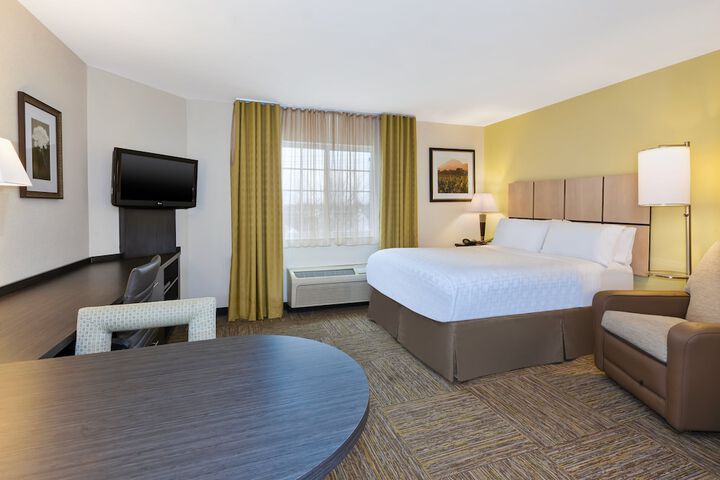 Room 14 of 27