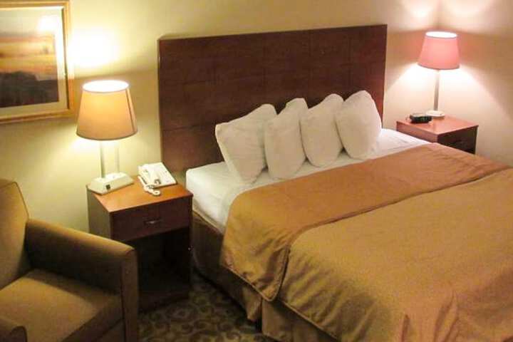 Room 22 of 92