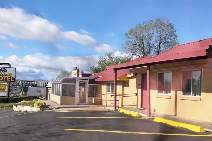 Juniper Motel Madras