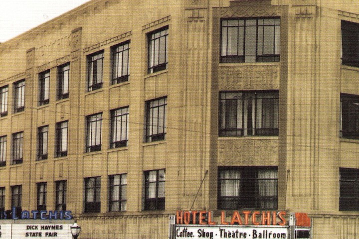 Hotel 2 of 85