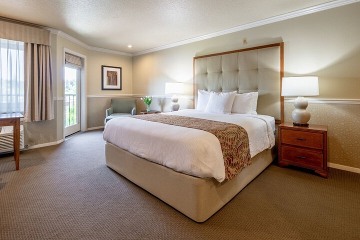 Room 21 of 46