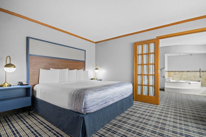 AmericInn by Wyndham Virginia