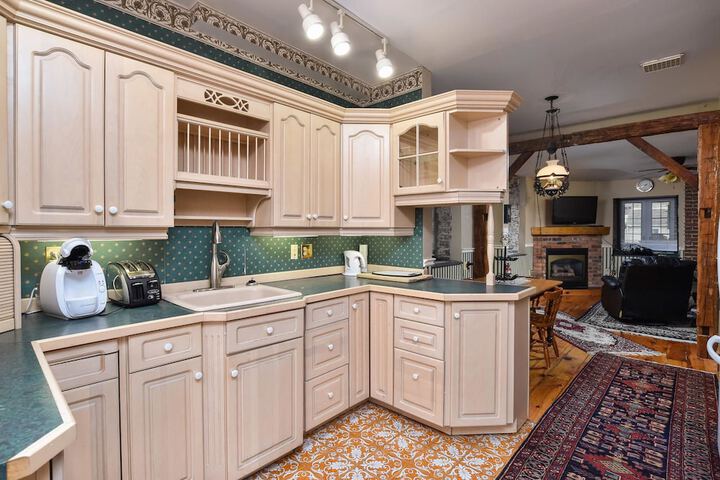 The Noble Suites
