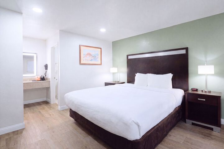 Quality Inn Holbrook near Petrified Forest