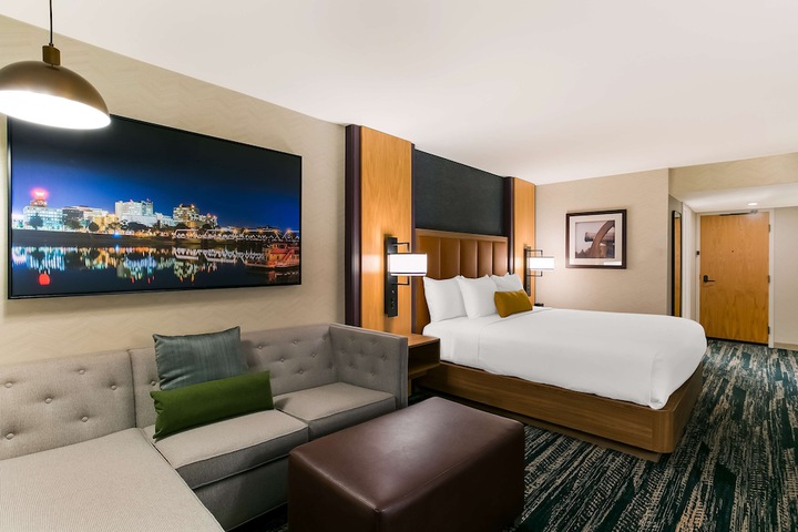 Room 36 of 45