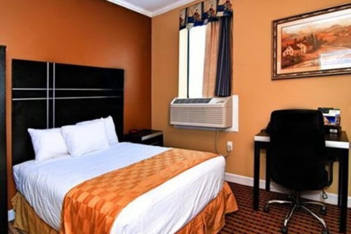Prince Hotel