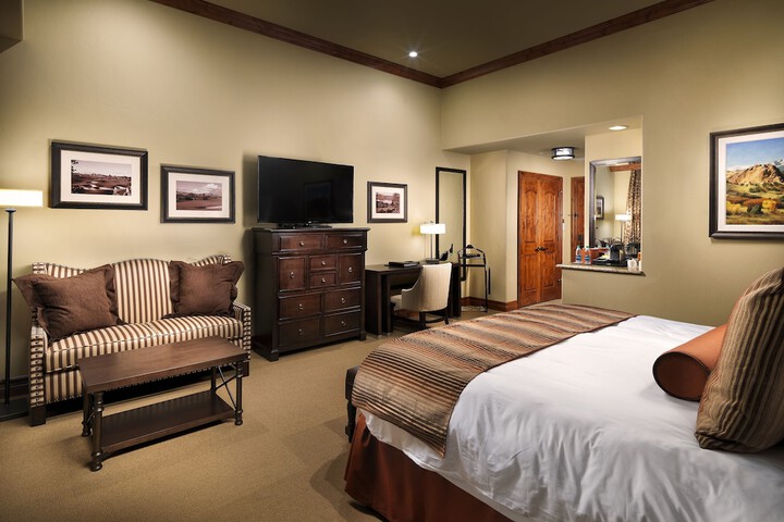 Flying Horse Resort & Club