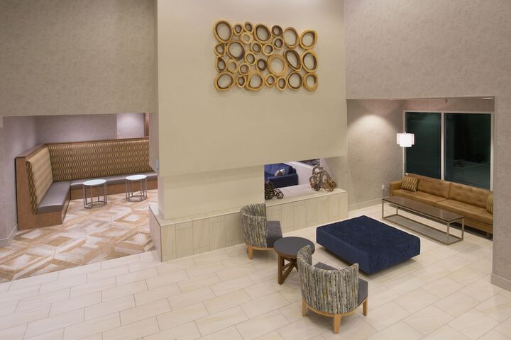 Hotel 2 of 42