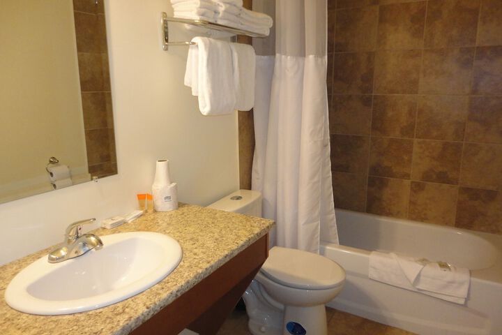Room 42 of 69