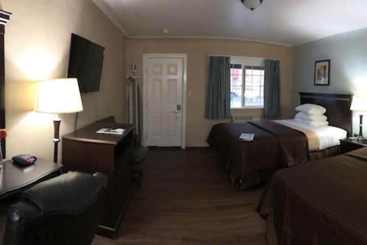 Room 38 of 53