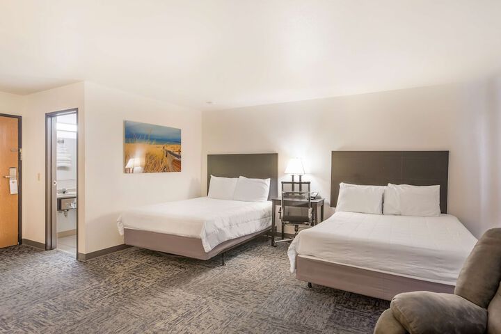 Room 14 of 37