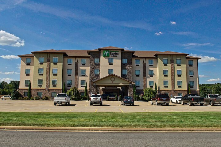 Hotel 4 of 32
