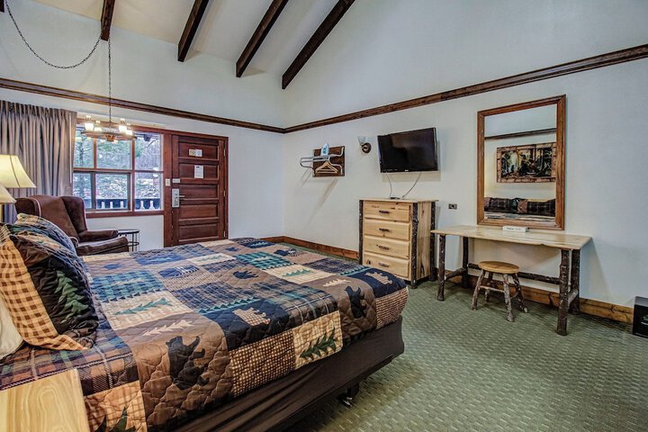 Room 32 of 104