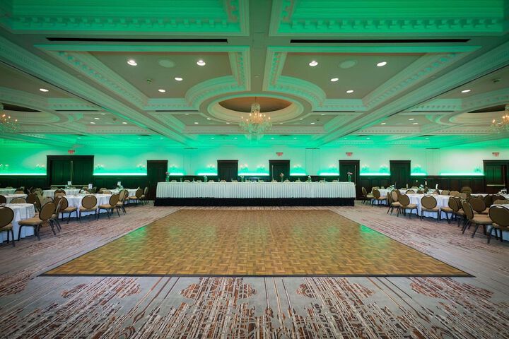 Radisson Hotel Cincinnati Riverfront